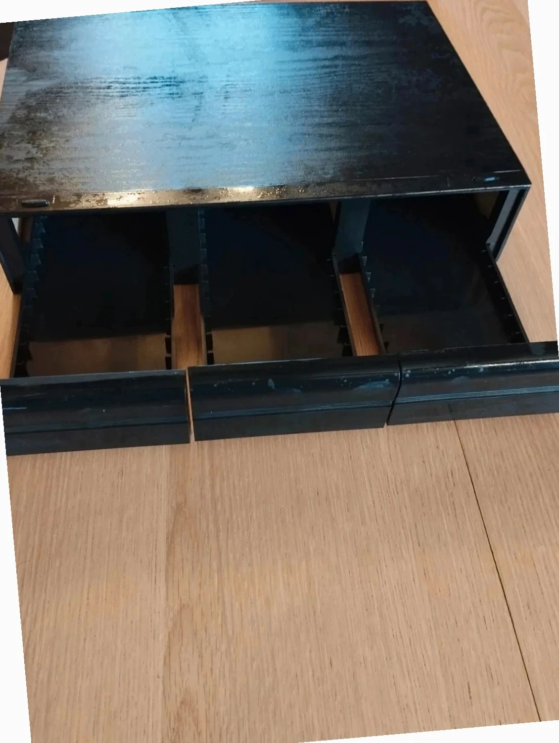 Boite de rangement vintage pour 48 cassettes audio
